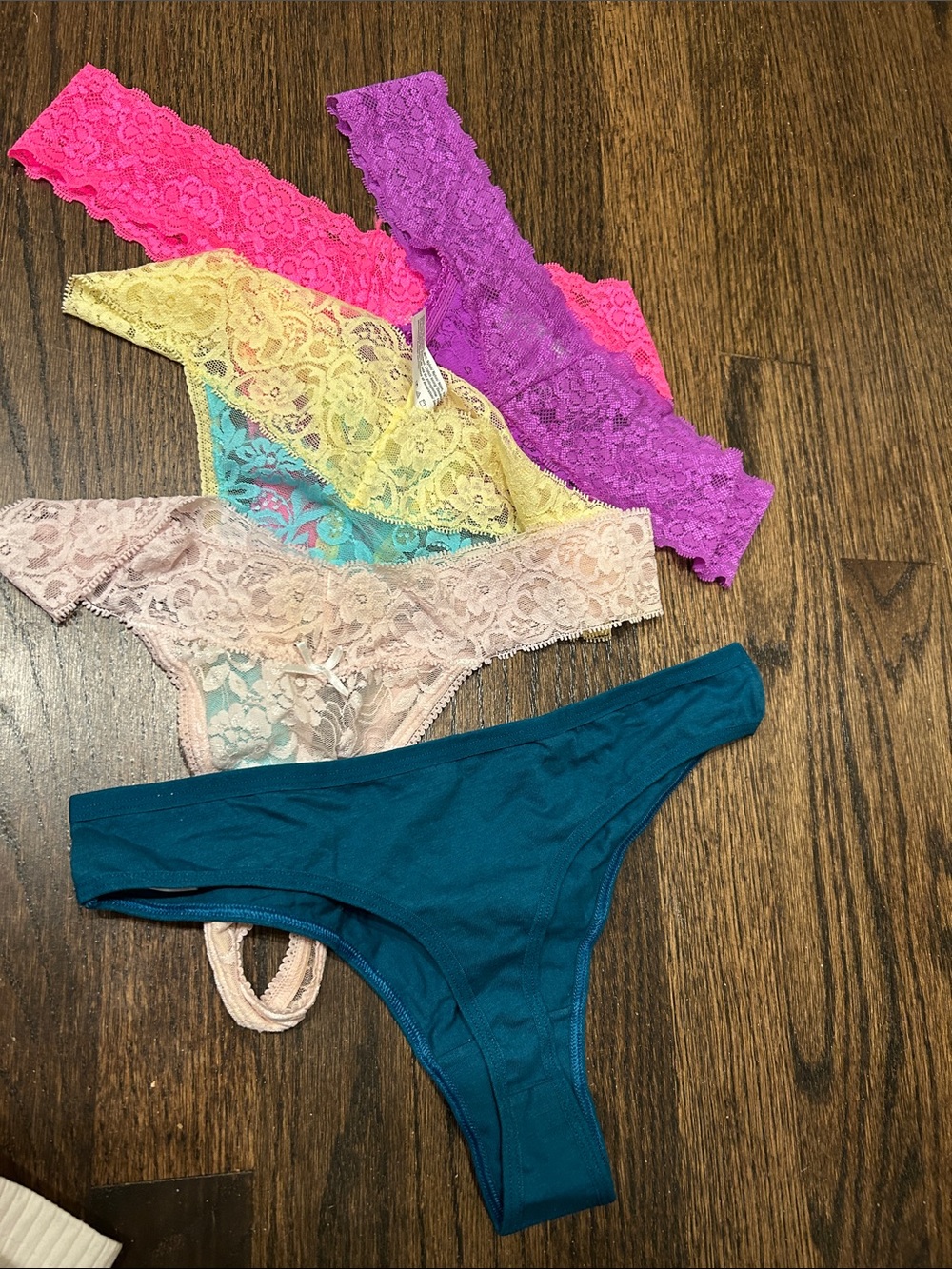 Lace Thong Panties - Multicolor Pack size M plus one FREE